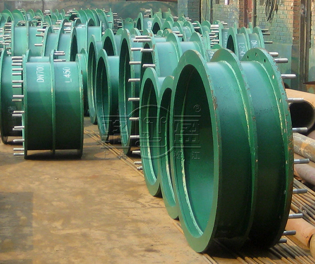 重慶市武隆縣各型號(hào)防水套管展示